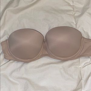 PINK Strapless Push-Up Bra